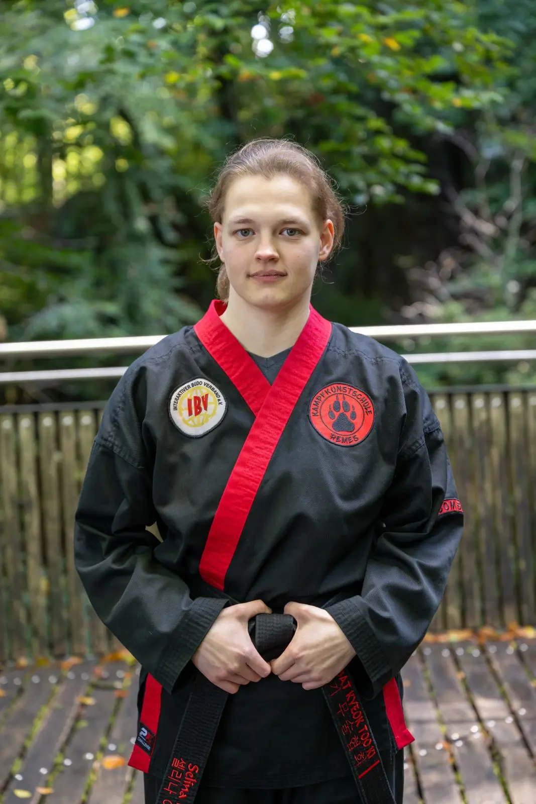 Selina Isele - November 2024 - Bild 1 von 2